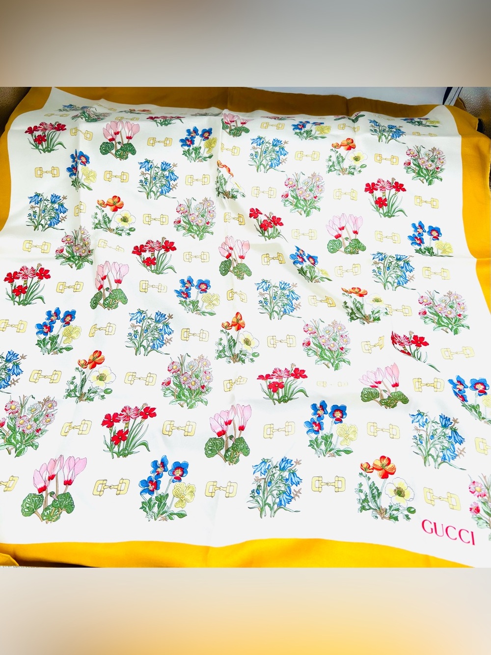 Gucci Flora Silk Scarf